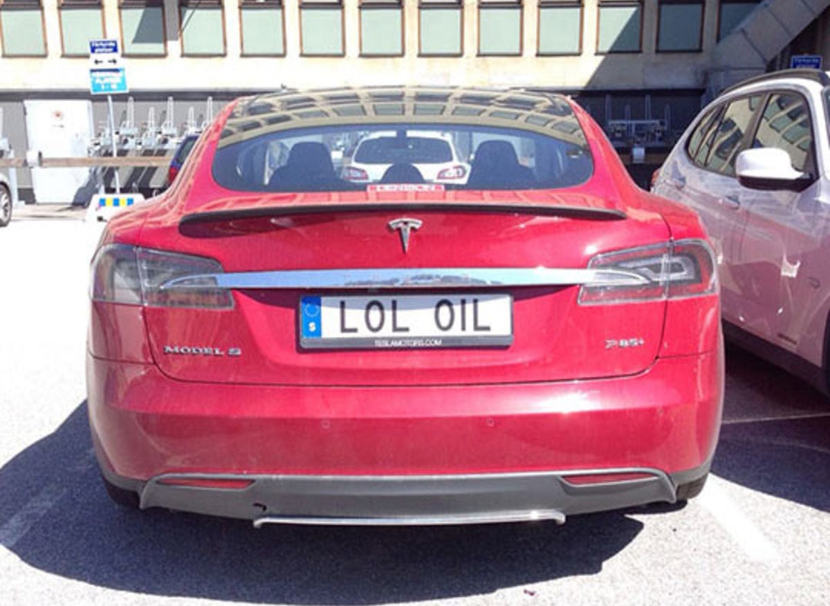 funny Tesla license plate