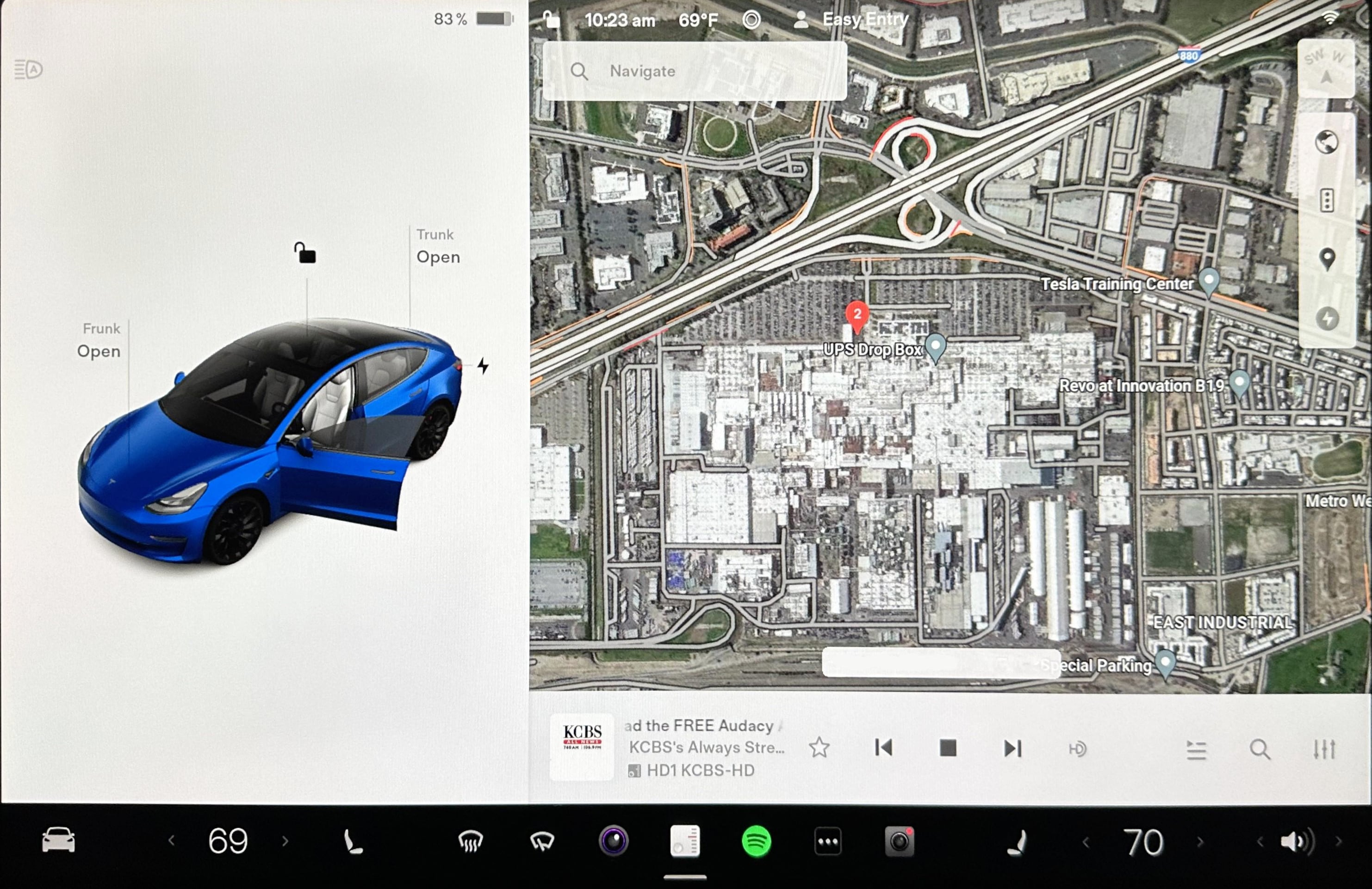 Tesla will now display radio stations logo in the media player