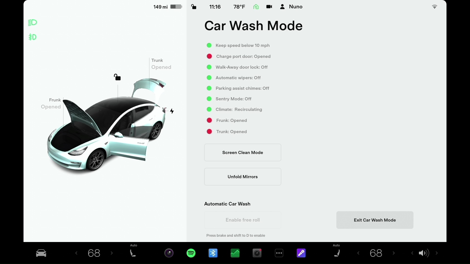 How to Properly Clean the Tesla Screen - Green Car Future