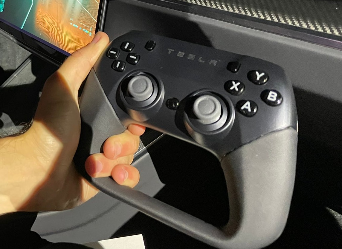 Tesla-Bluetooth-controller-update