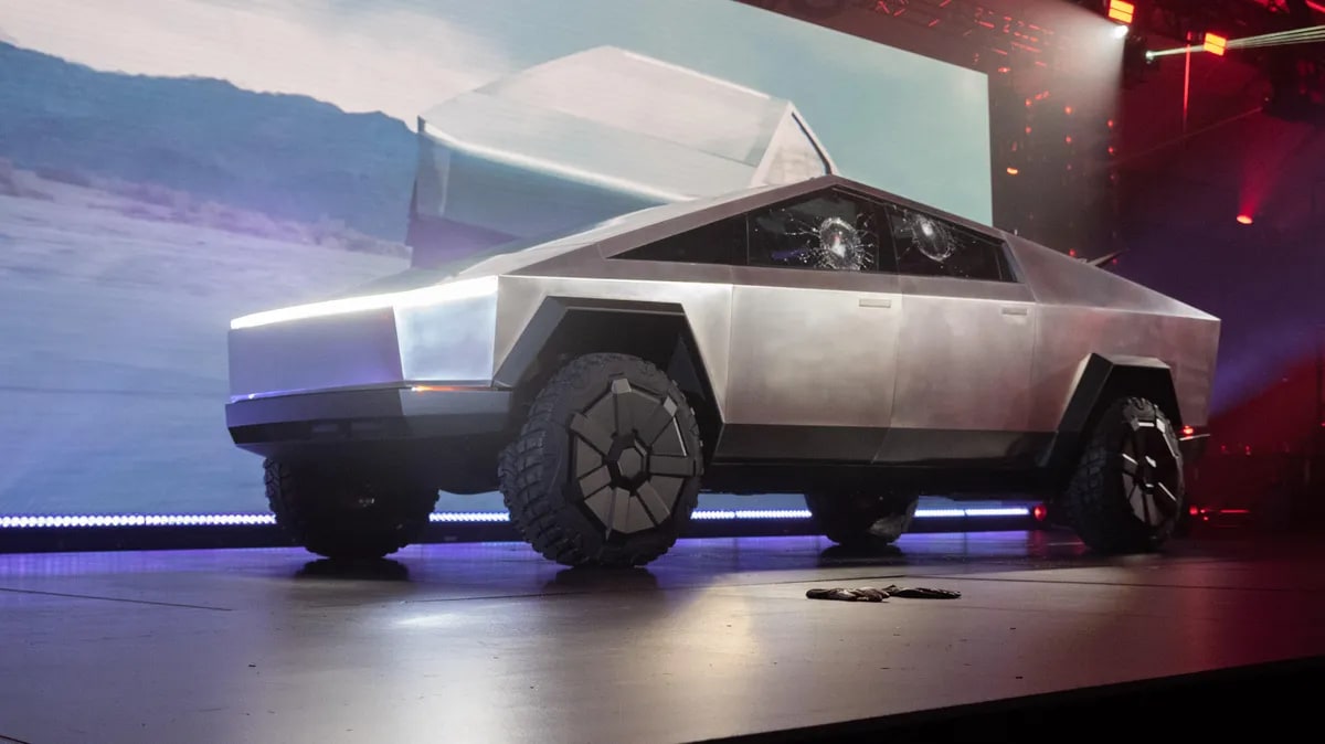 Tesla officially unveils the Tesla Cybertruck