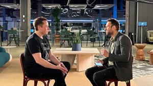 Musk's Interview on Twitter Spaces: Addressing Twitter's Impact and Tesla Stock Sales