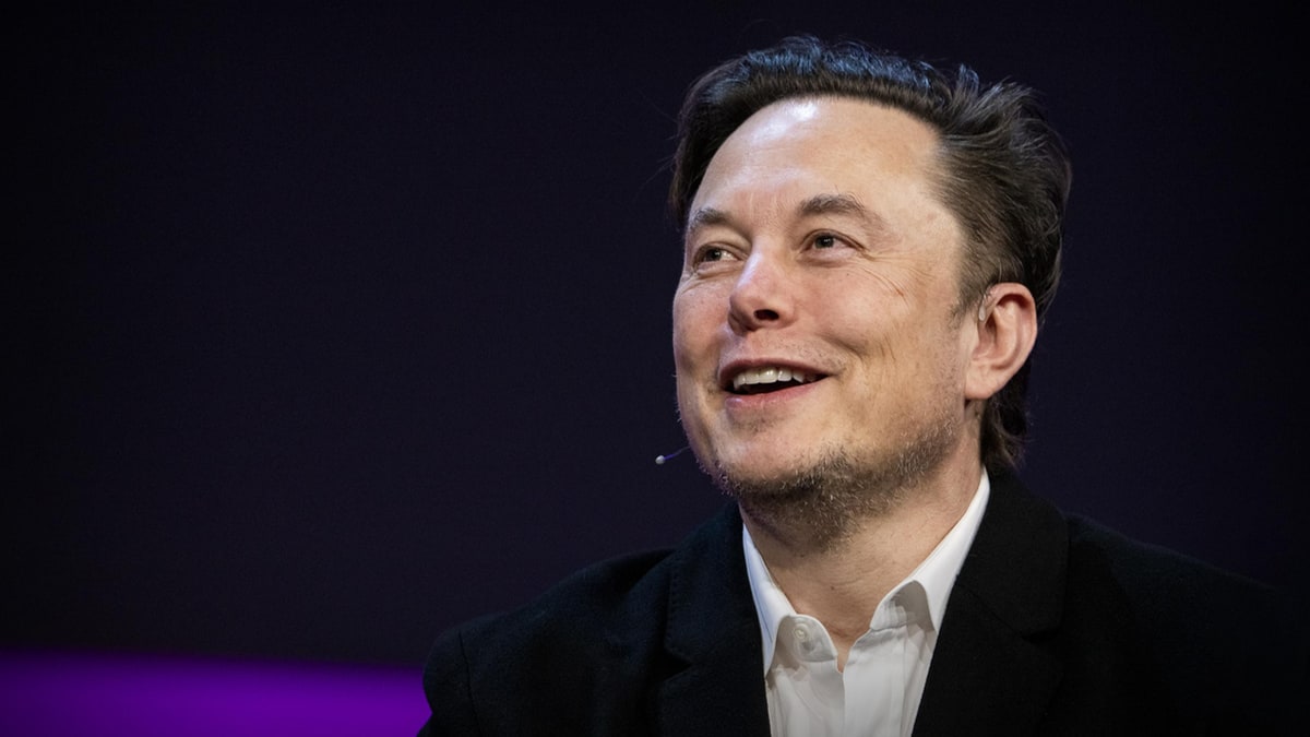 Elon Musk is planning a visit to China next month