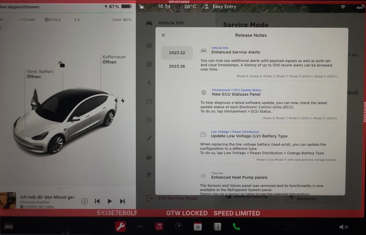 Tesla Service Mode Release Notes feature in update 2023.32.300