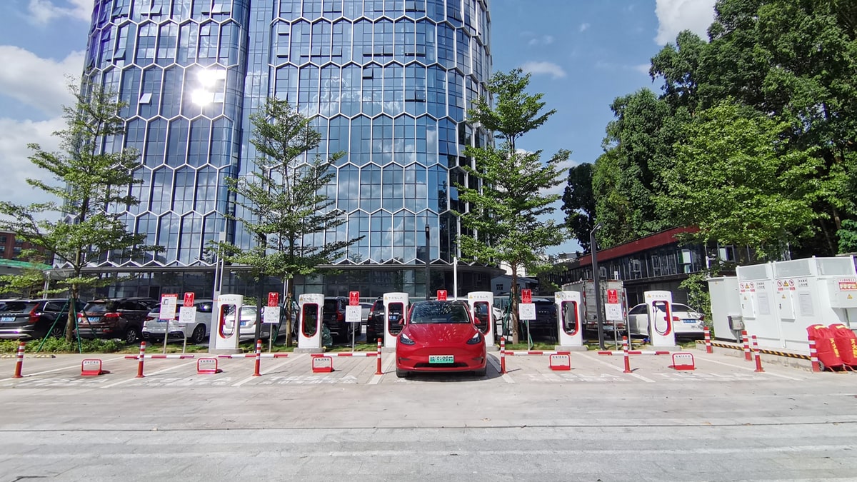 Tesla opens its 45,000th Supercharger