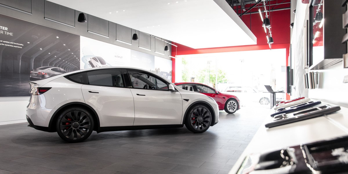 Tesla has found an interesting loophole to get around direct sale laws