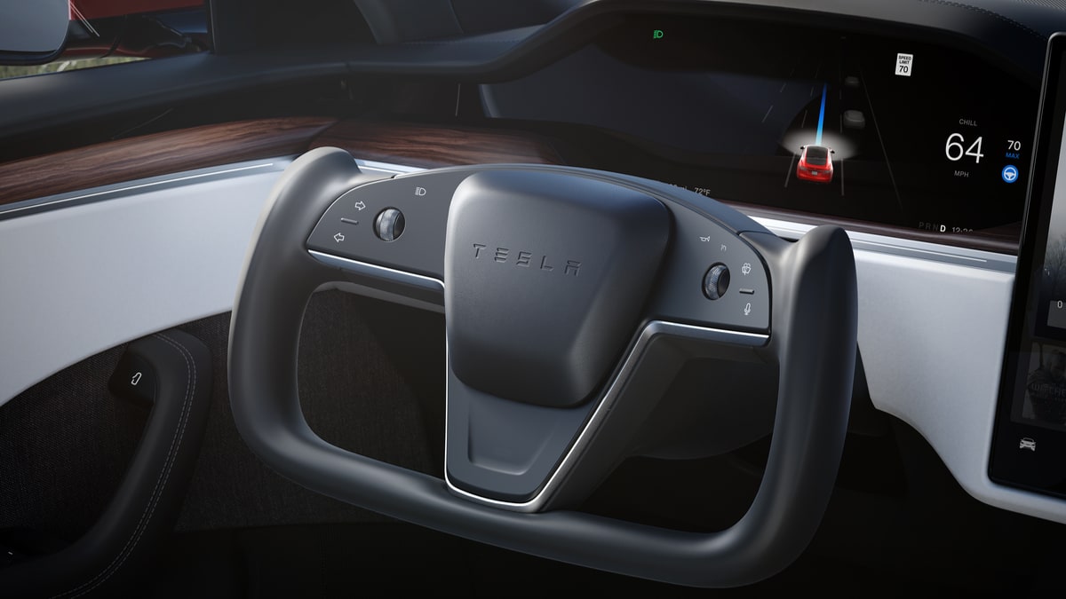 Tesla raises the price of the yoke steering wheel