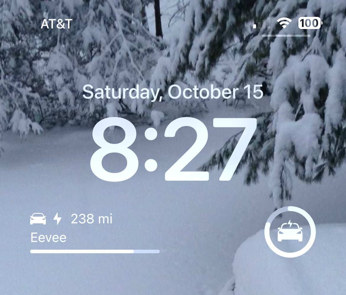 Tesla introduces lock screen widgets for iOS