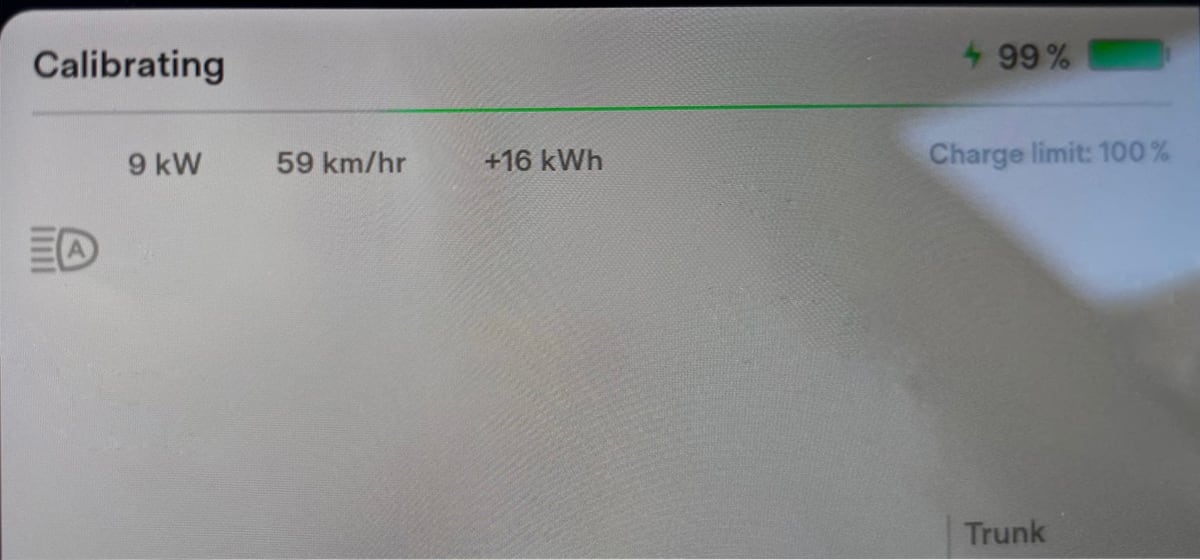 Tesla Battery Calibration feature in update 2022.28.2