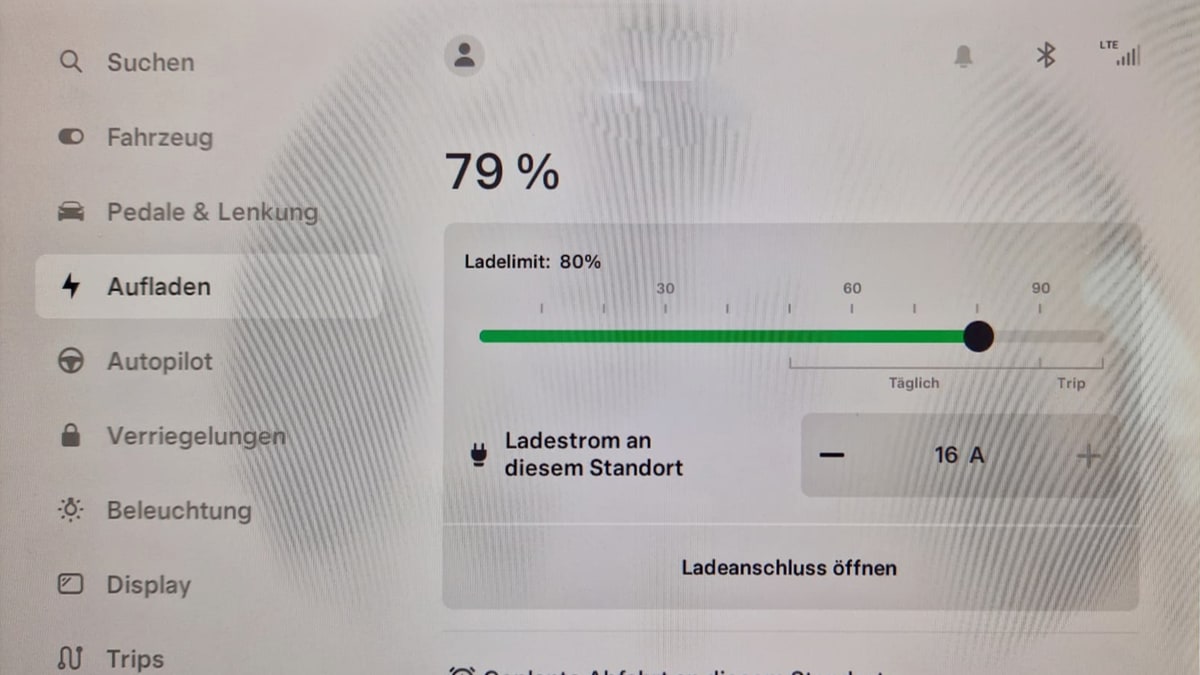 Tesla Charging Screen feature in update 2023.27.6