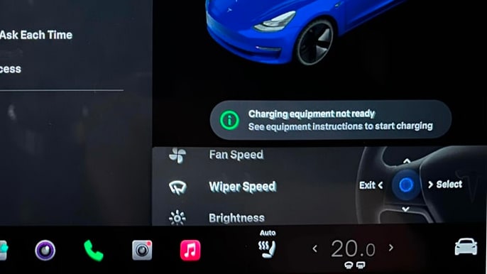 Tesla Windshield Wiper Control feature in update 2023.20