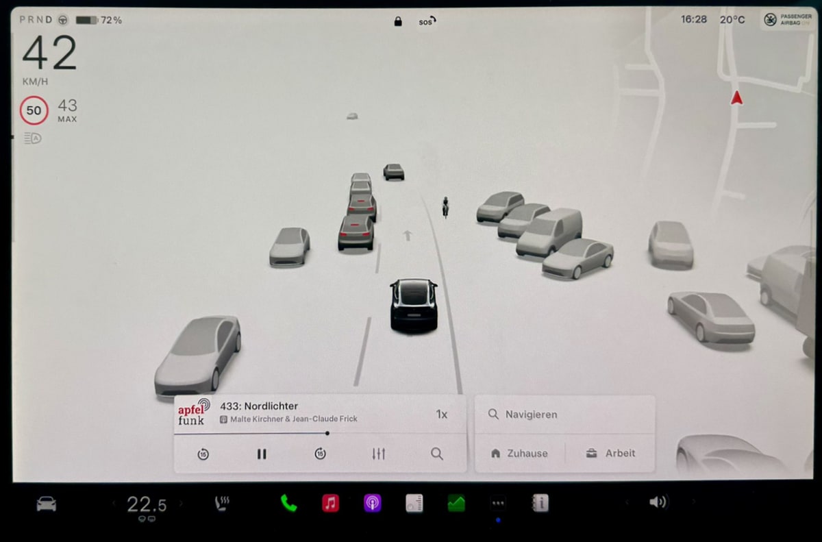 Tesla Improved Autopilot Visualizations feature in update 2024.14.6