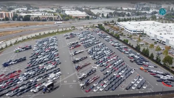 Tesla internal email indicates major end-of-quarter push