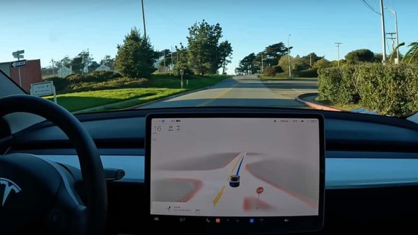 Tesla expanding FSD Beta to Canada in 2 to 4 weeks