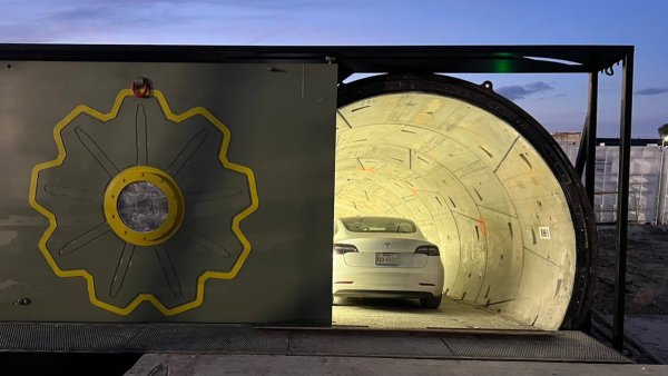 Boring Company begins full-scale Hyperloop testing