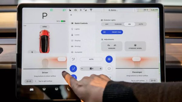 A Look at Tesla's Holiday Updates