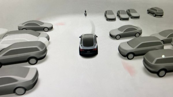 Update 2022.16 features new vehicle models like FSD Beta