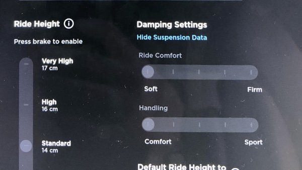 Tesla will now scan for potholes and detect rough road segments in 2022.20