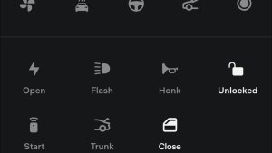 Tesla App: How to Have 5 Quick Control/Action Icons