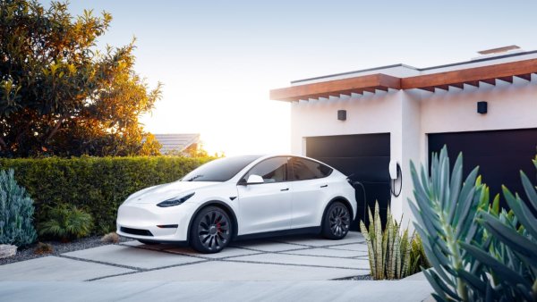 Tesla and other EVs have already saved 120k lives says study