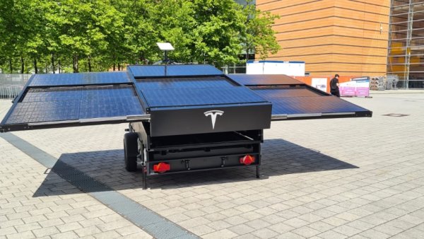 Tesla teases solar-powered range extender trailer with Starlink at IdeenExpo in Germany