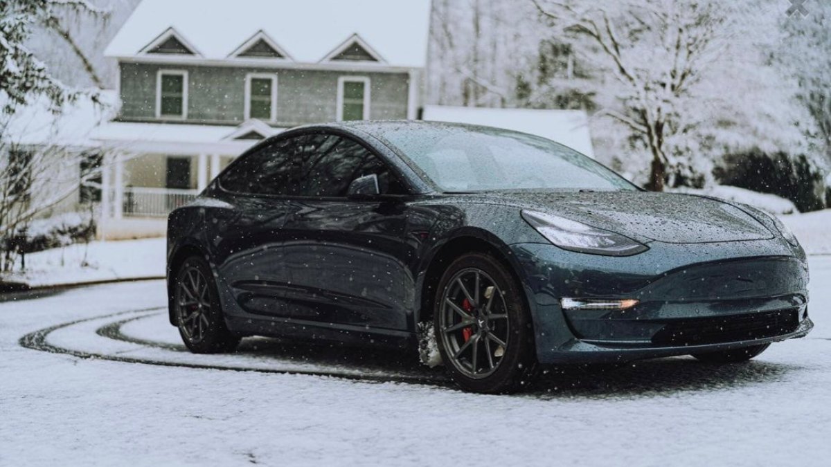 Teslas are winter ready