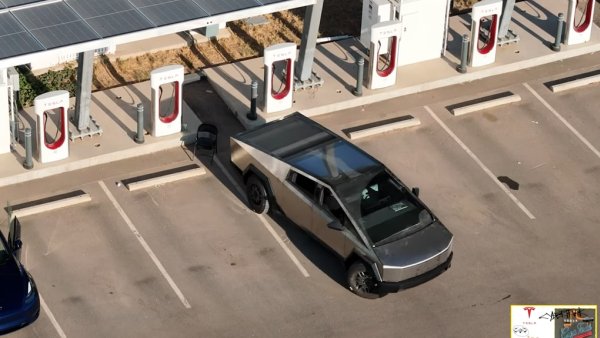 A Modern-Day Bigfoot: The Rise of Tesla Cybertruck Sightings [Video]