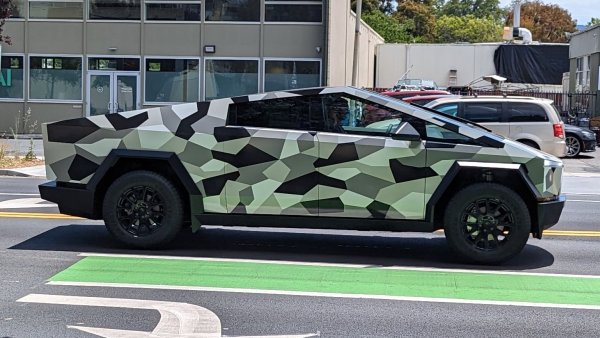 Cybertruck Shows Up in Camo at Drive-Thru and in New Zealand in Recent Sightings [Video]
