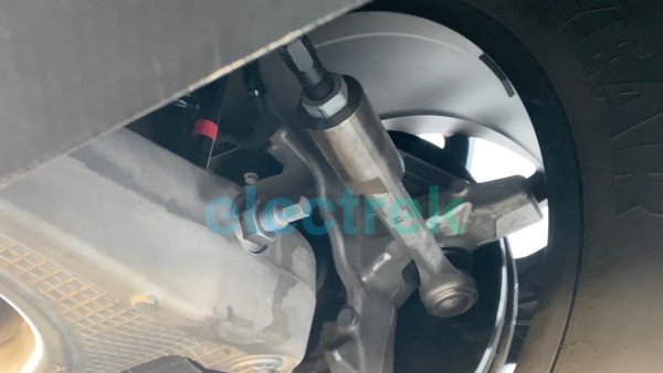 Tesla's Cybertruck Suspension Unveiled: Analyzing the Tech Behind the Talk