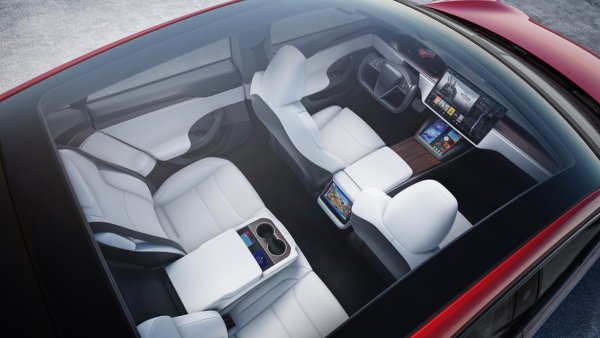 Tesla Screen Size Comparison for All Tesla Models, Including Size, Resolution and Aspect Ratio