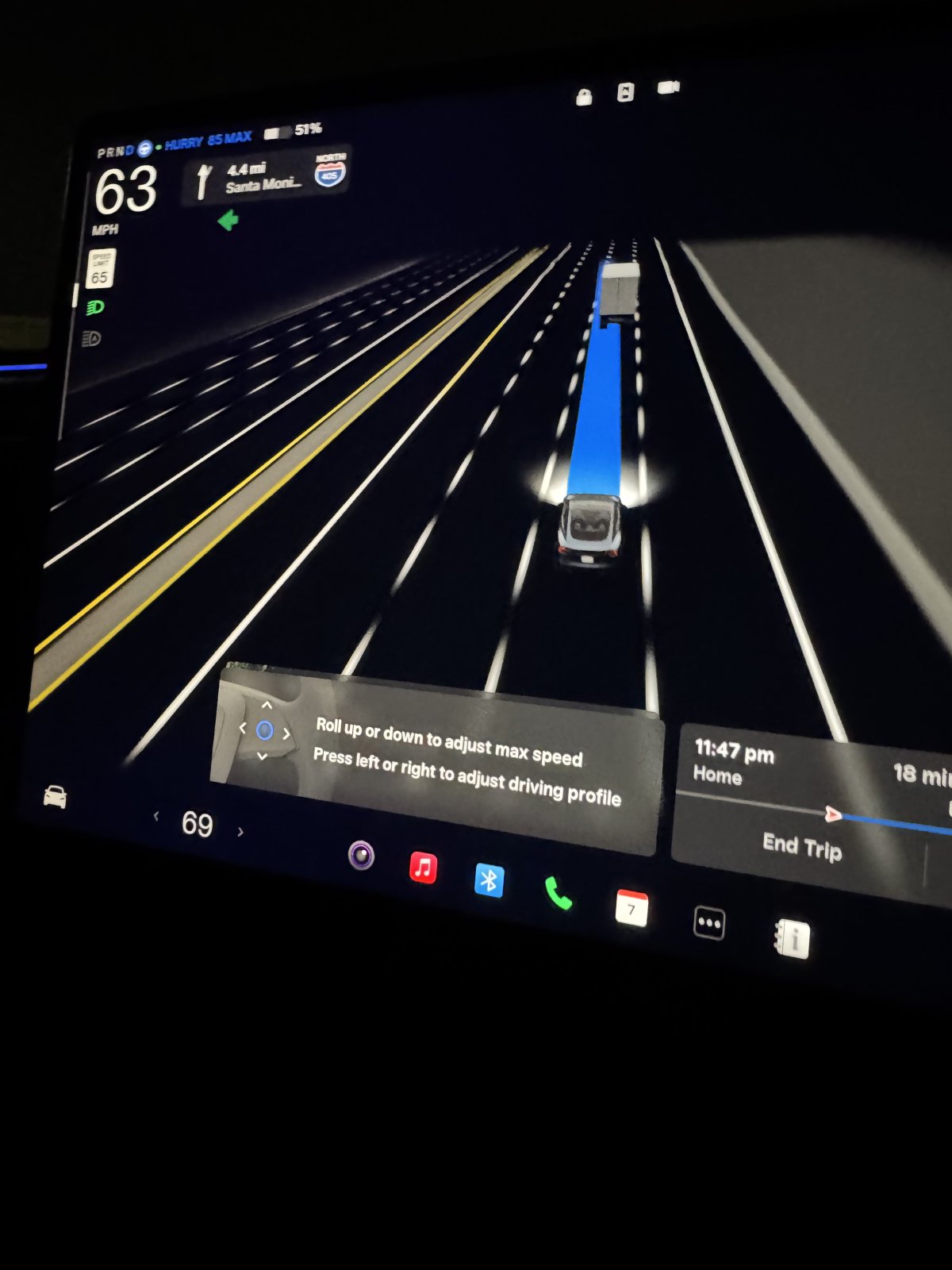 Just like before, quick controls are available on the right scroll wheel.