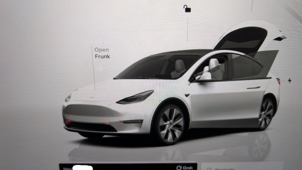 All Tesla Vehicles to Receive Grok Smart Voice Assistant According to Musk