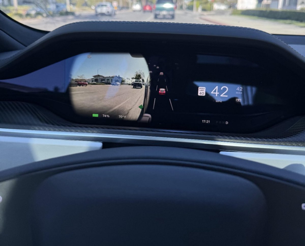 These optionally placed repeater turn signal camera images are a huge improvement!