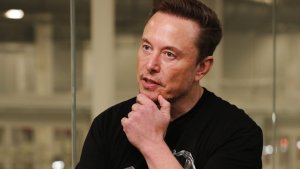 Musk Talks Robotaxi Details: Fleet Size, Teleoperators, Avoid Certain Intersections, Scaling and More
