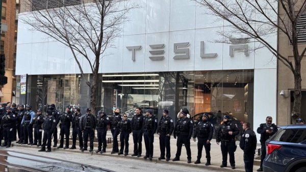 The Backlash Against Tesla: Who’s Really Paying the Price?