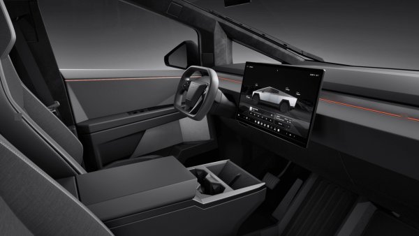 Tesla Debuts RWD Cybertruck in U.S., but Drops Key Features