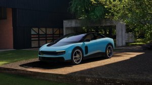 Tesla Model S Plaid vs Ferrari Luce : Comparing Price, Design and Specs