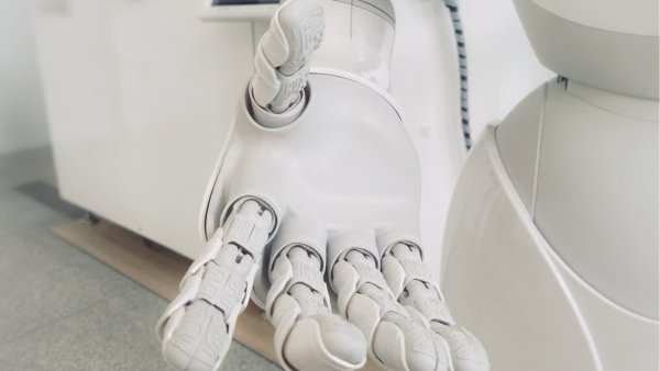 Tesla Advances with 5G: A Future of Enhanced Connectivity for Cars and Robotics