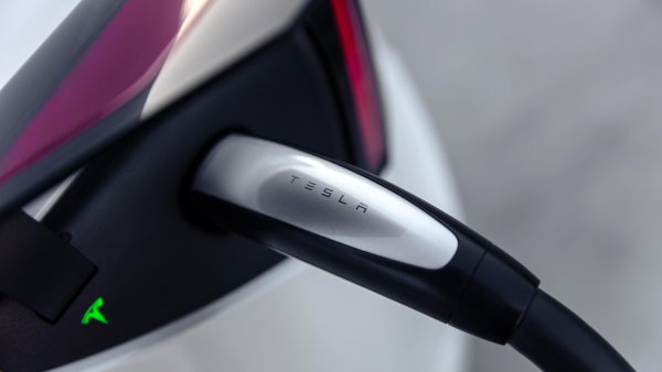 Tesla NACS Charging Port: What Is It, Benefits and How It Differs From CCS1