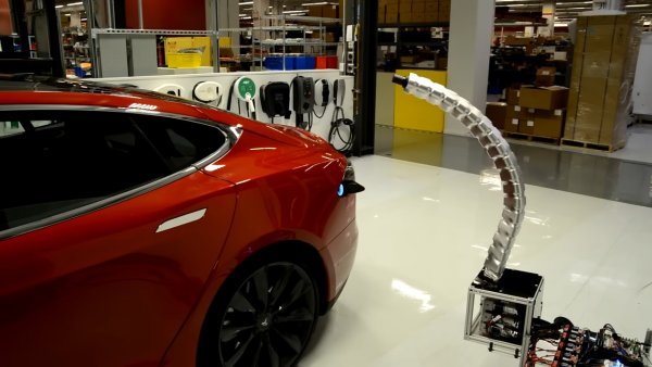 Tesla’s Charging Snake and Upcoming V4 Wireless Charging Compatibility