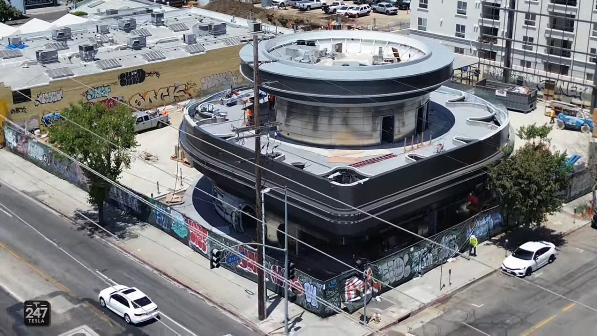Another view of the construction at the diner