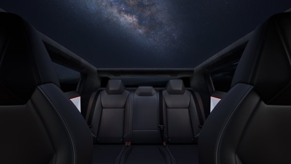 Tesla Adds the Cybertruck to Its Referral Program