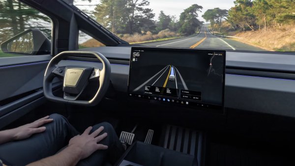 Cybertruck FSD to Get Major Overhaul With V14, Catch up With the Tesla Fleet