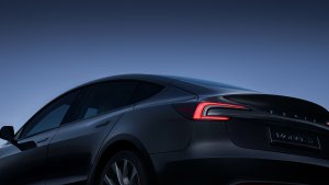 Tesla Introduces AI-Powered Phone Support for Tesla Insurance, Reducing Wait Times and Cutting Costs
