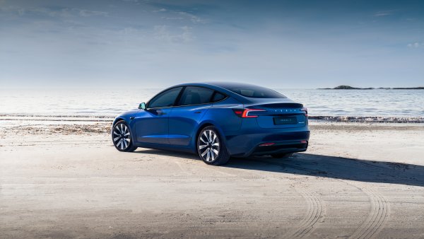 Tesla 2025 Promotions: $2.5K Off Model 3, Lower Leases, Free Wrap