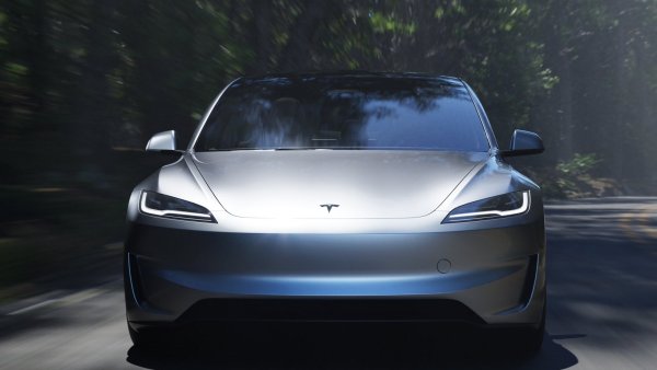 Tesla Introduces 3-Year Subscription Bundle for Models S and X; Adds Quicksilver Color for Model 3