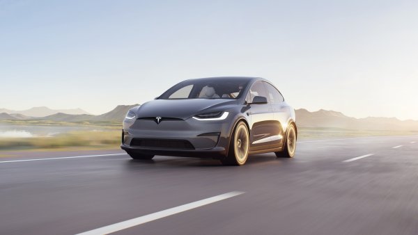 Tesla FSD V13.3 to Improve Highway Speed and Vehicle Follow Distance