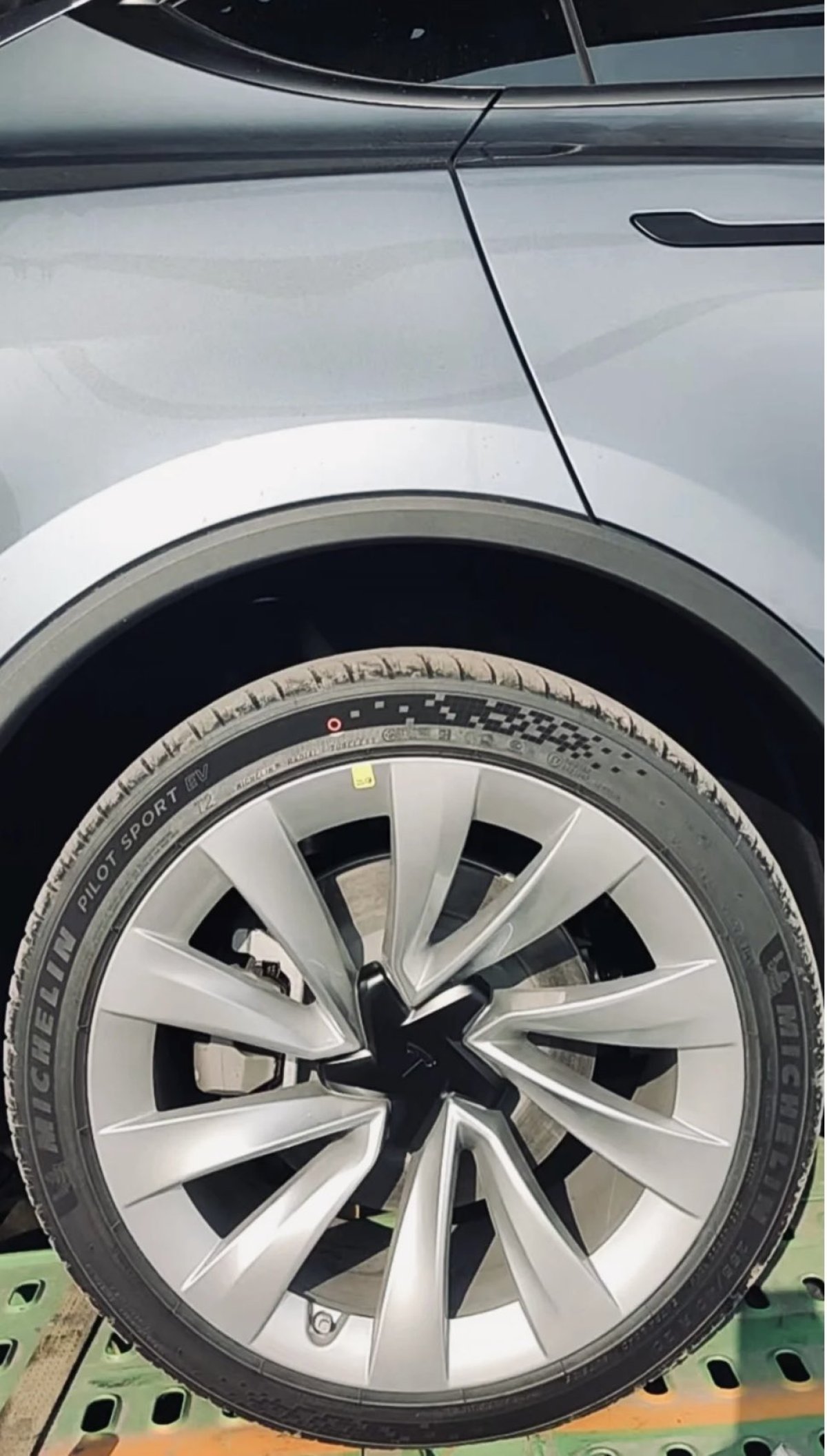 We're a big fan of these new fan-blade wheels