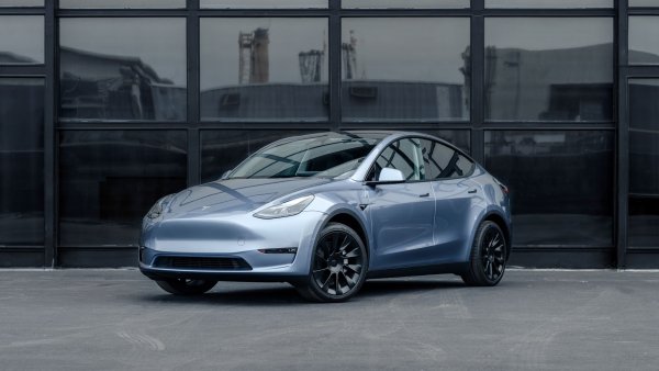 Tesla’s Referral Program Launches in Europe
