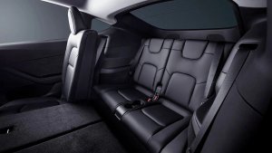 Tesla Teases New 7-Seat Model Y
